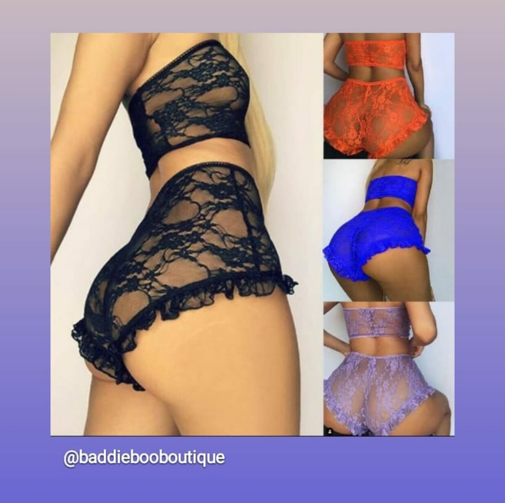 Lace set - Picture 2 of 2